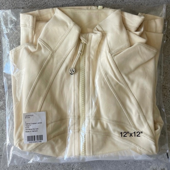 💛Butter Cream💛 Cropped Define Size 2 - Picture 2 of 2